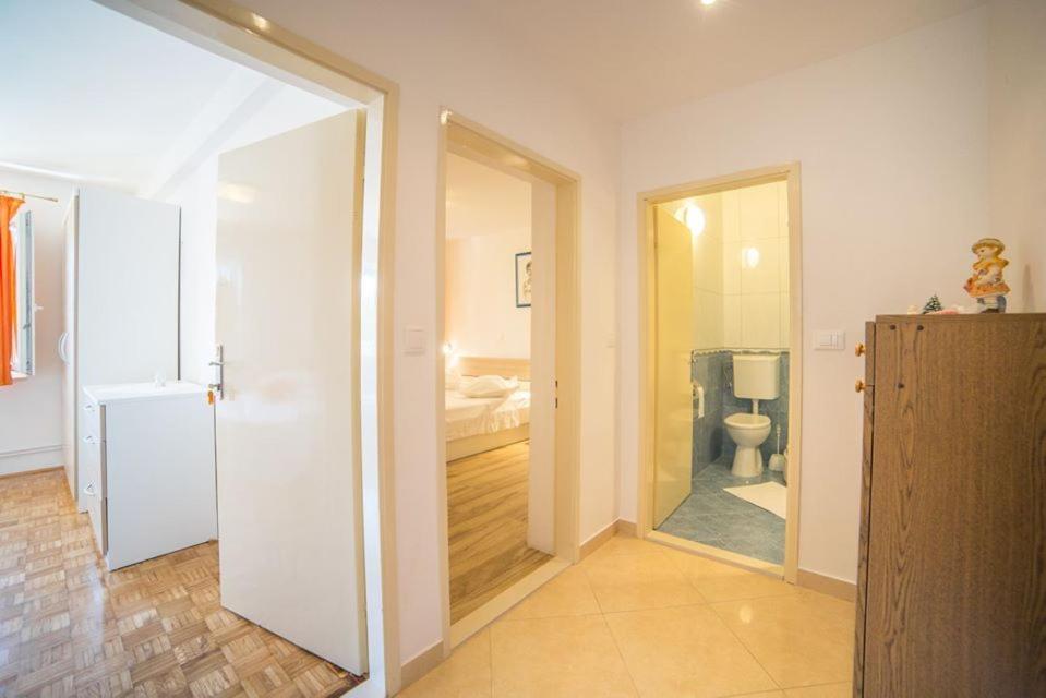 Apartmani Stipan Brela Eksteriør billede